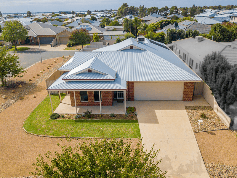 24 Fiona Drive, YARRAWONGA, VIC 3730