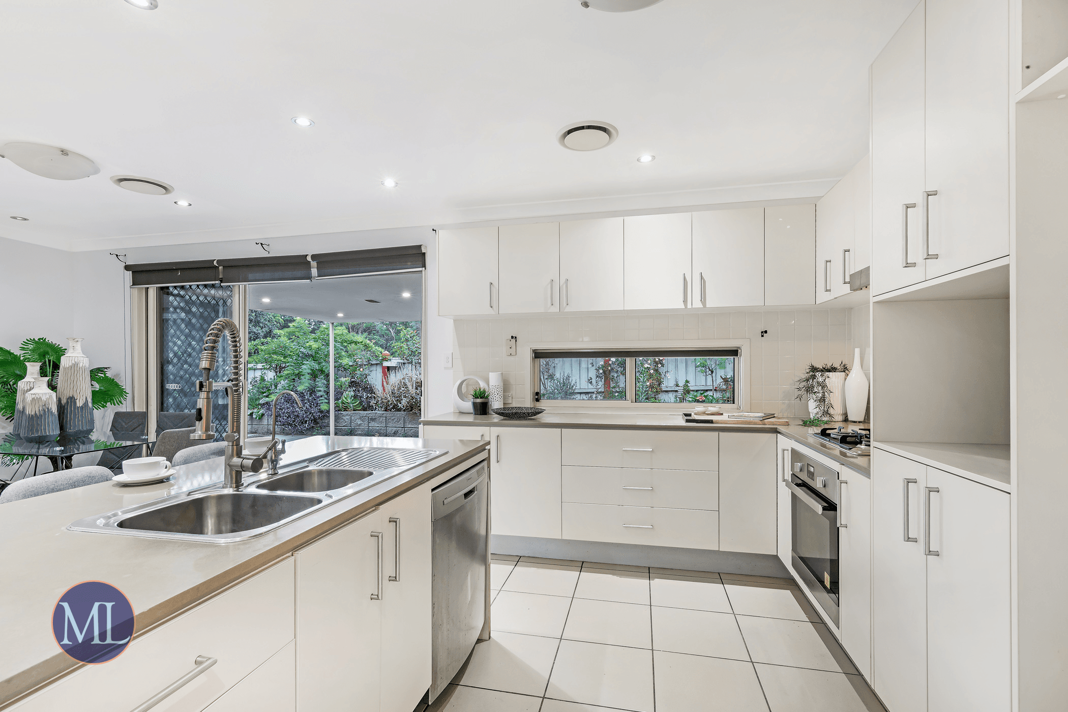 82 Phoenix Avenue, Beaumont Hills, NSW 2155