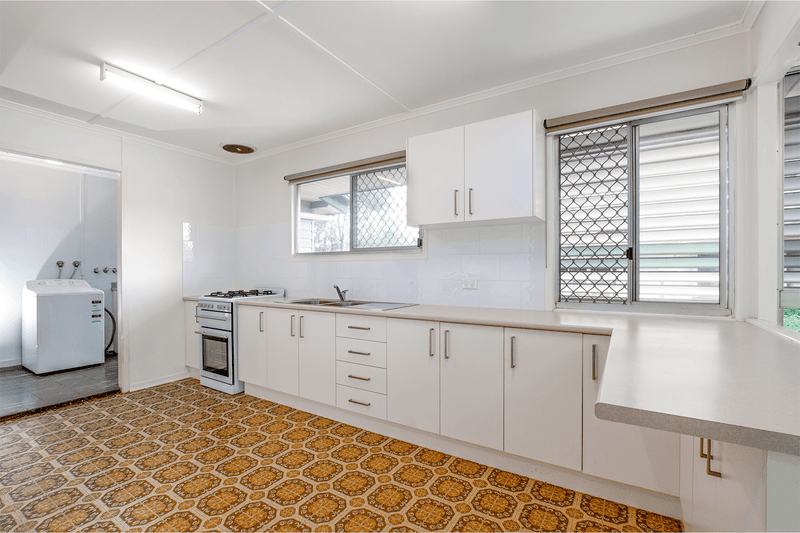 6 Fimmane Street, WACOL, QLD 4076