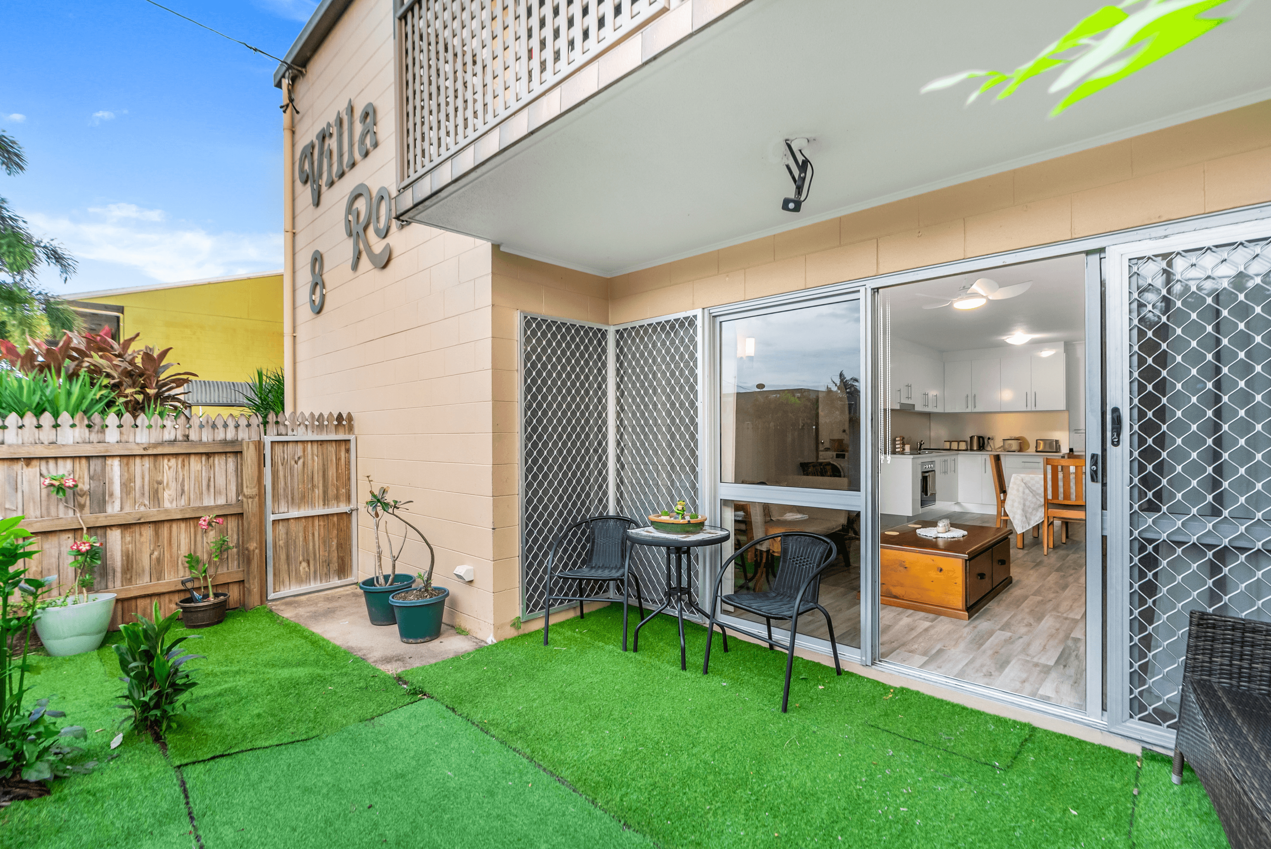 4/8 Maytown Close, MANOORA, QLD 4870