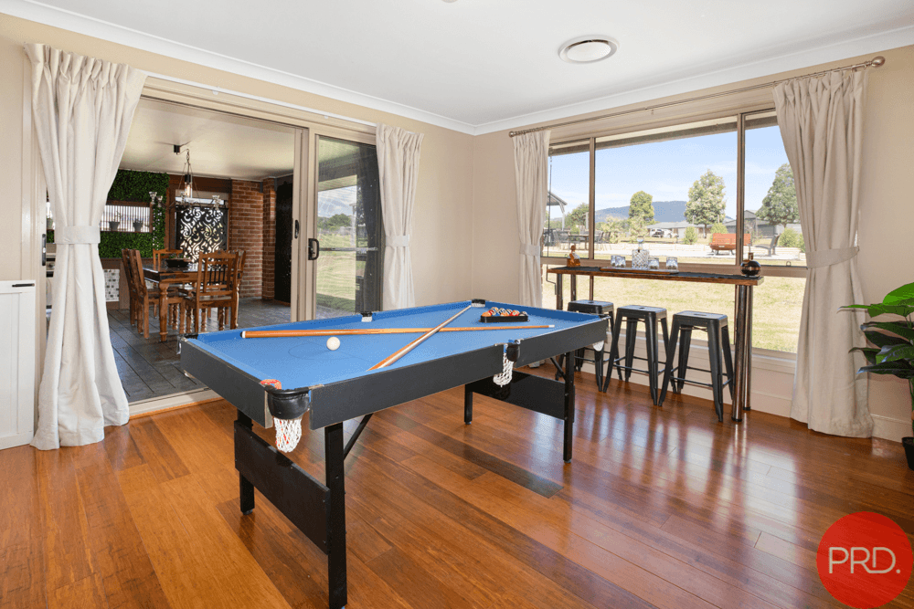 41 Mackellar Drive, VACY, NSW 2421