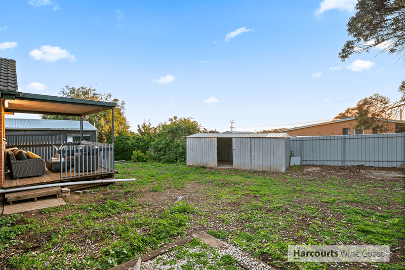 11 Roopena Street, O'Sullivan Beach, SA 5166