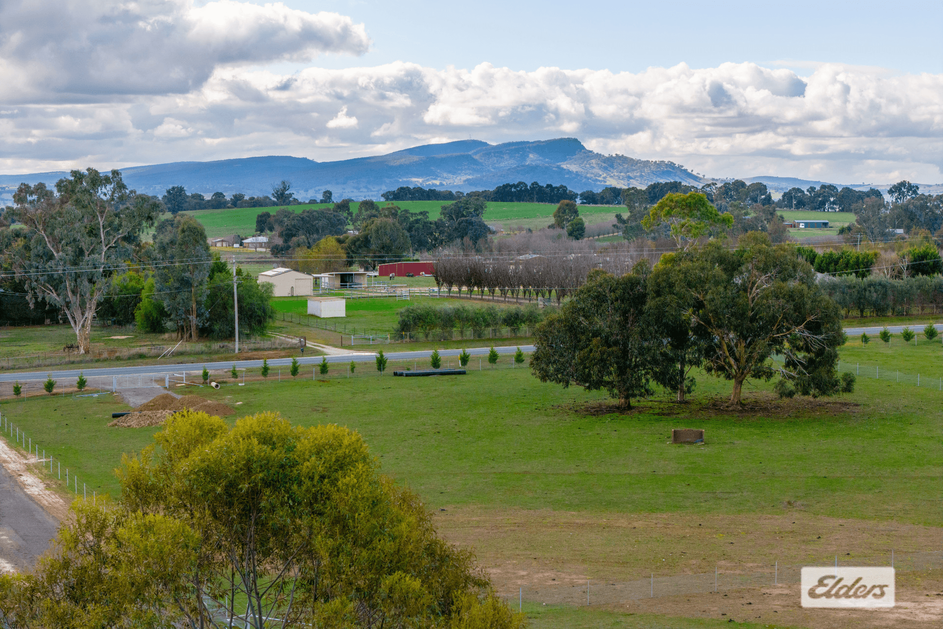 Tynan Road, Table Top, NSW 2640