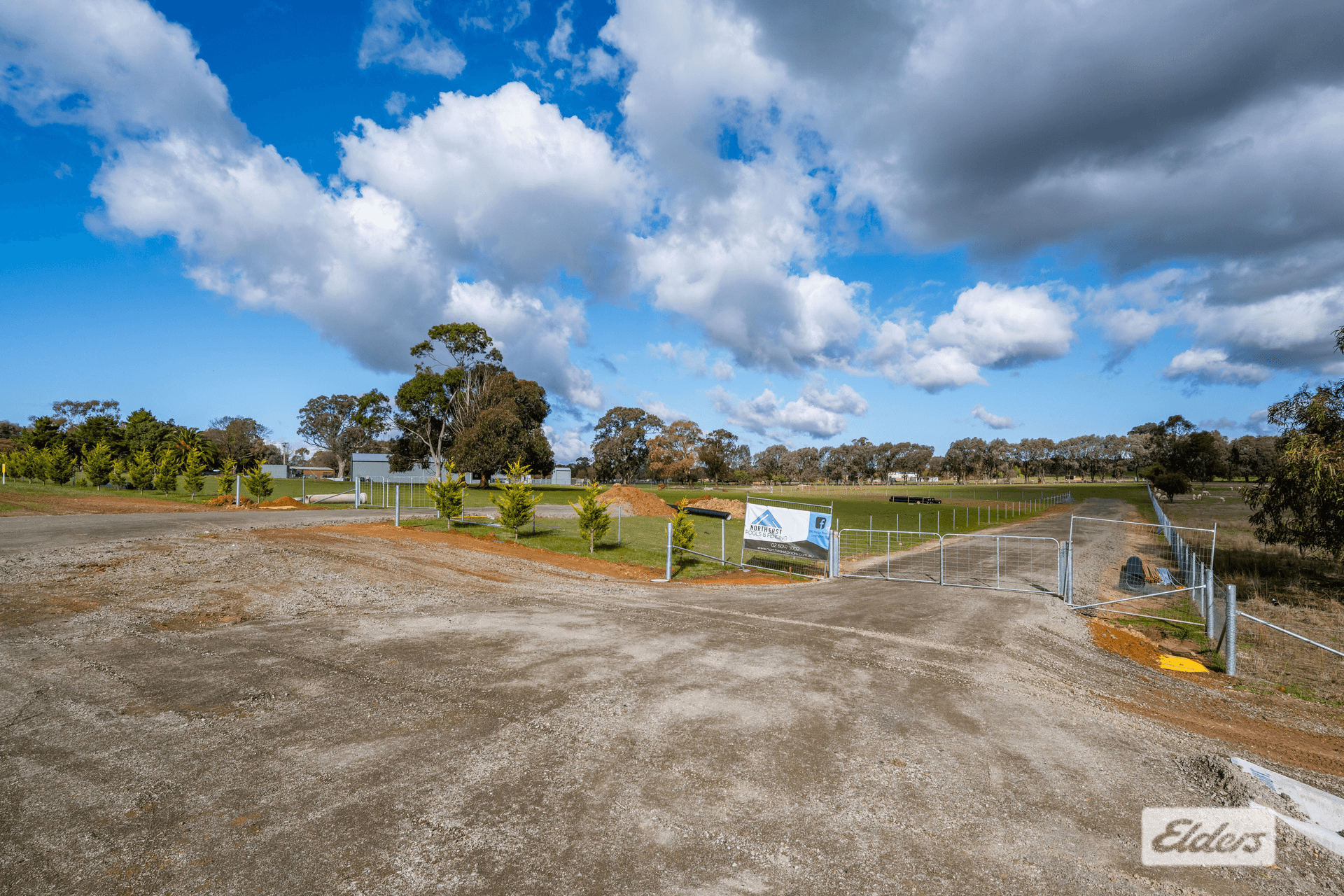 Tynan Road, Table Top, NSW 2640