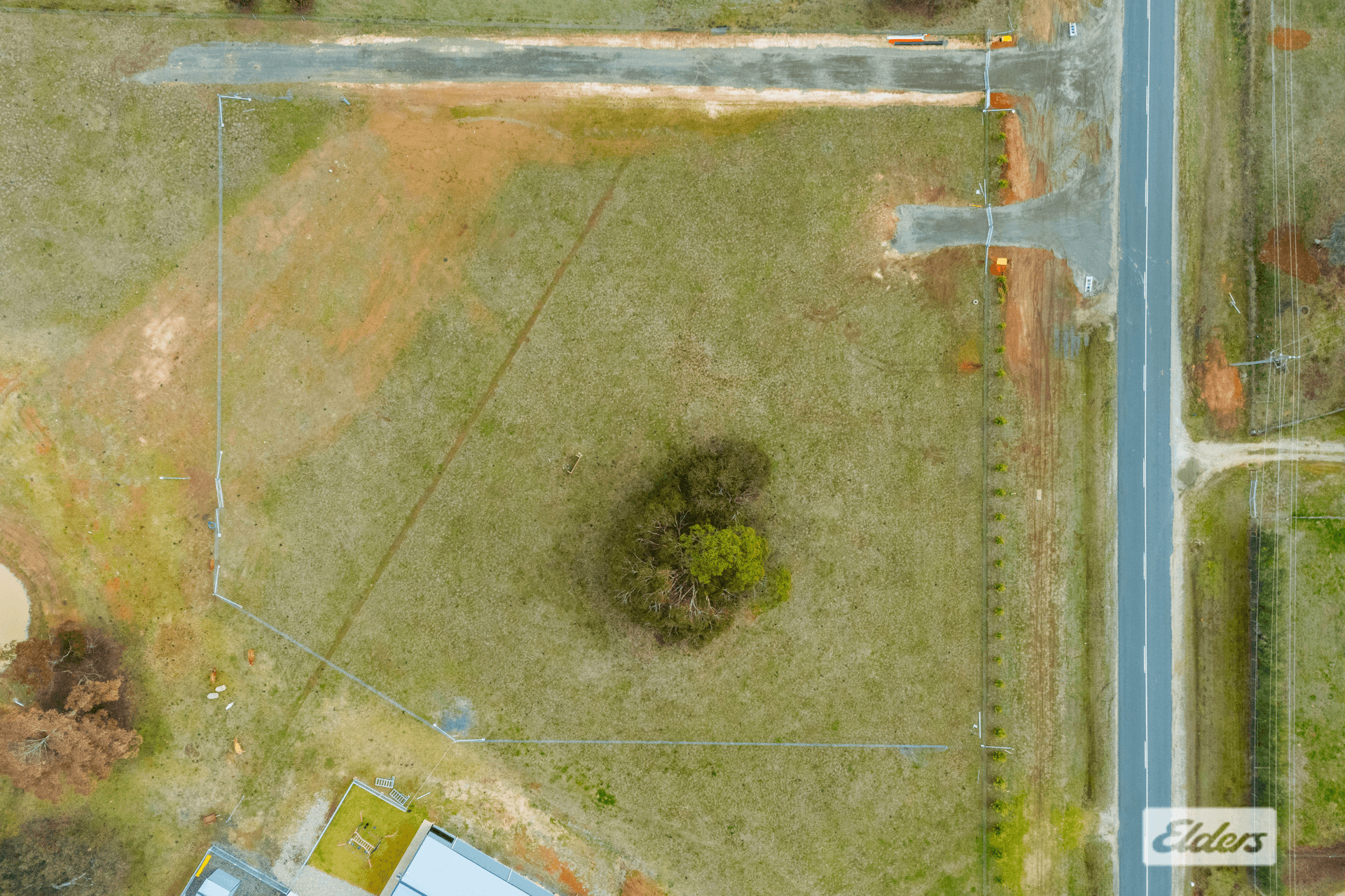 Tynan Road, Table Top, NSW 2640