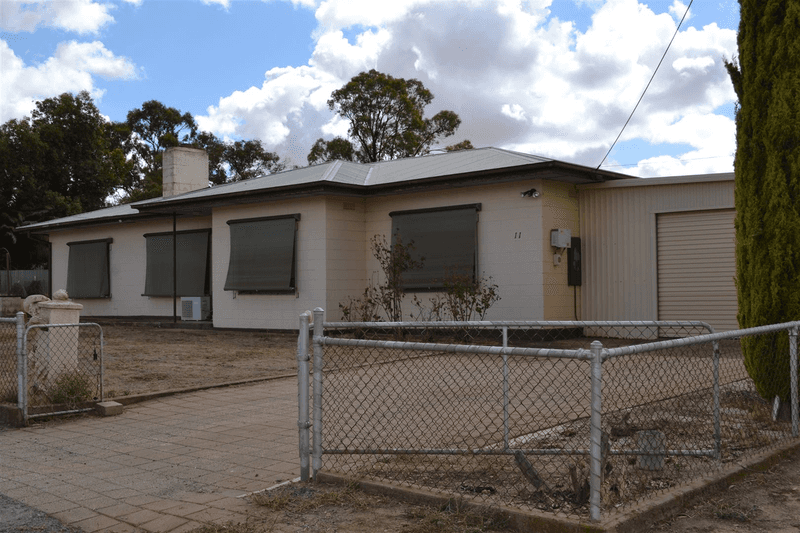 11 Corey Street, Robertstown, SA 5381