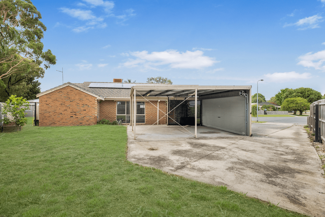 8 Hanley Court, PAKENHAM, VIC 3810