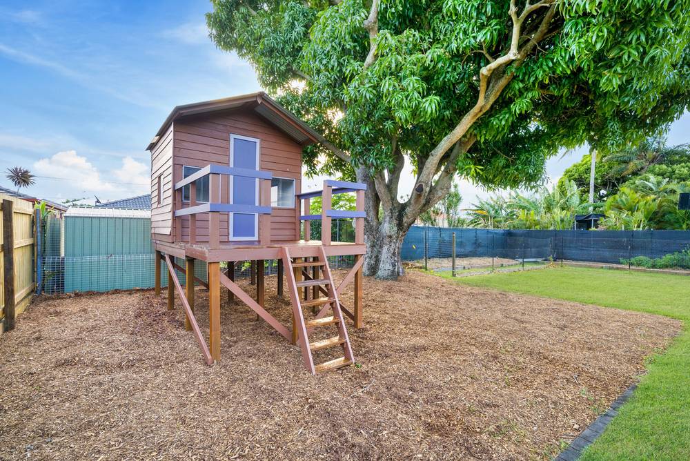 75 Dover Road, MARGATE, QLD 4019