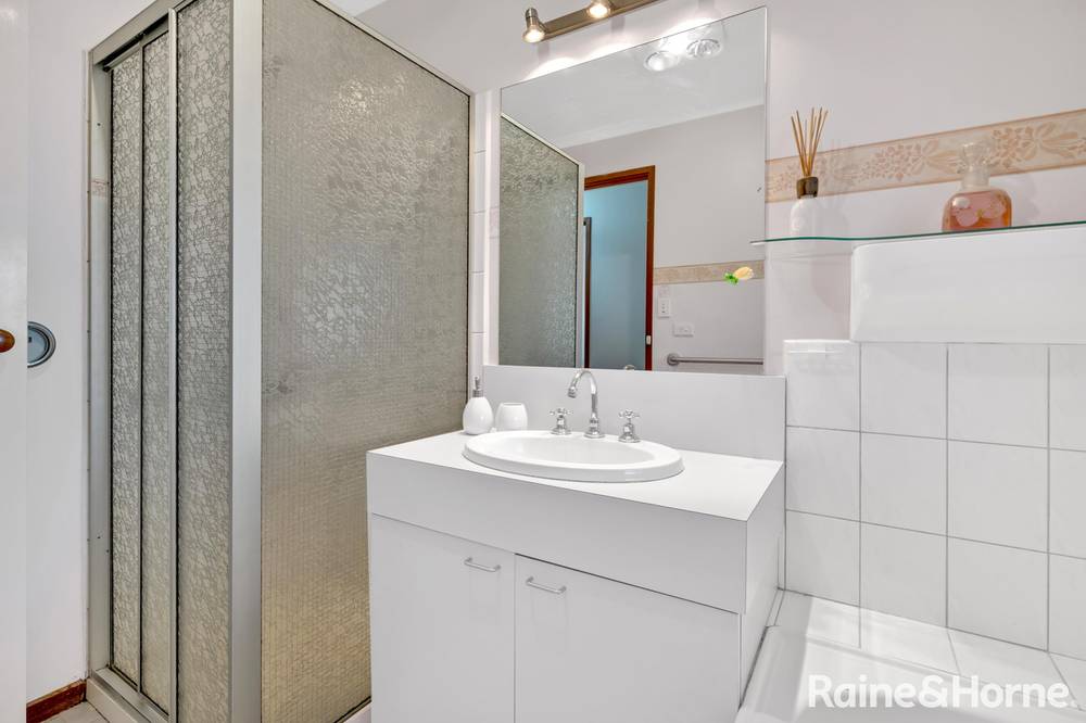 30 Southern Crescent, CRAIGIEBURN, VIC 3064