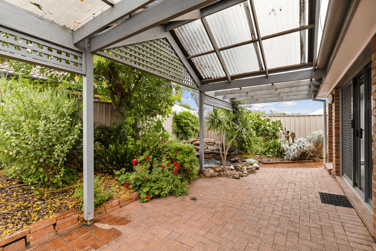 4 Kenmay Avenue, MITCHELL PARK, SA 5043