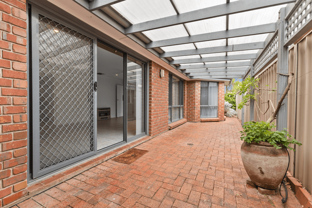 4 Kenmay Avenue, MITCHELL PARK, SA 5043