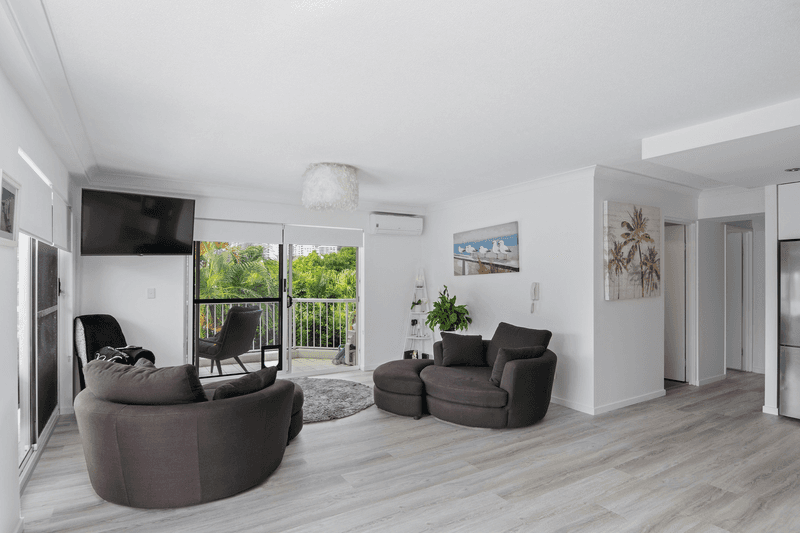 302/7 West Burleigh Road, Burleigh Heads, QLD 4220