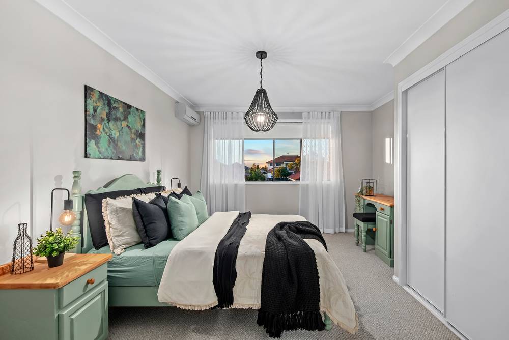 6 Capella Place, BRIDGEMAN DOWNS, QLD 4035