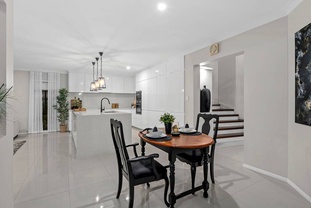 6 Capella Place, BRIDGEMAN DOWNS, QLD 4035