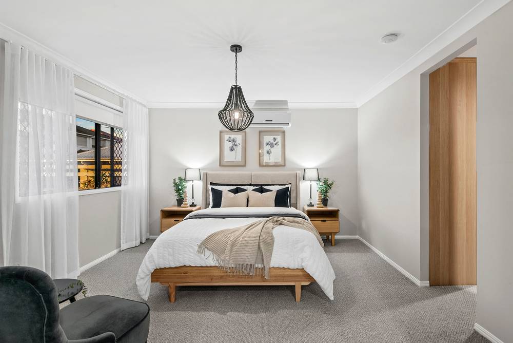 6 Capella Place, BRIDGEMAN DOWNS, QLD 4035