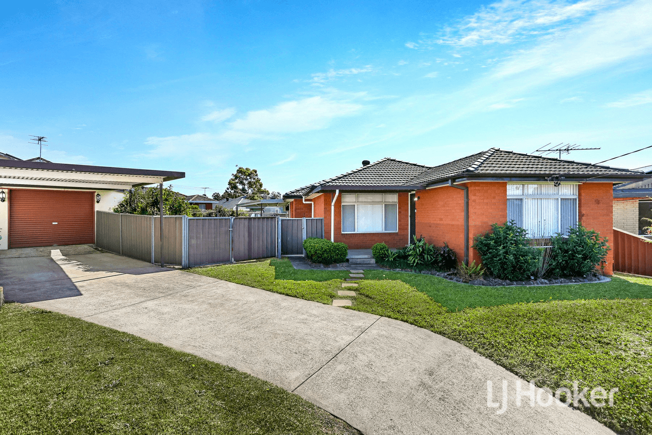 5 Pan Cres, GREYSTANES, NSW 2145