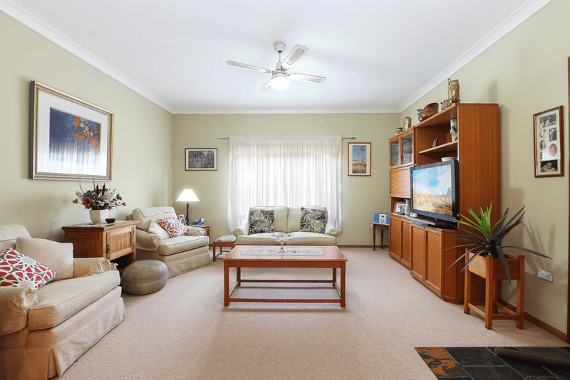 7 Taloma Street, PICNIC POINT, NSW 2213