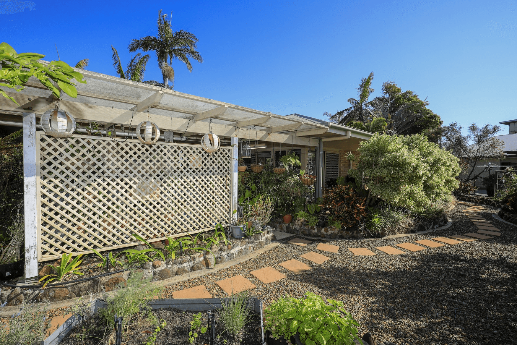 5 Hussar Ct, WOODGATE, QLD 4660