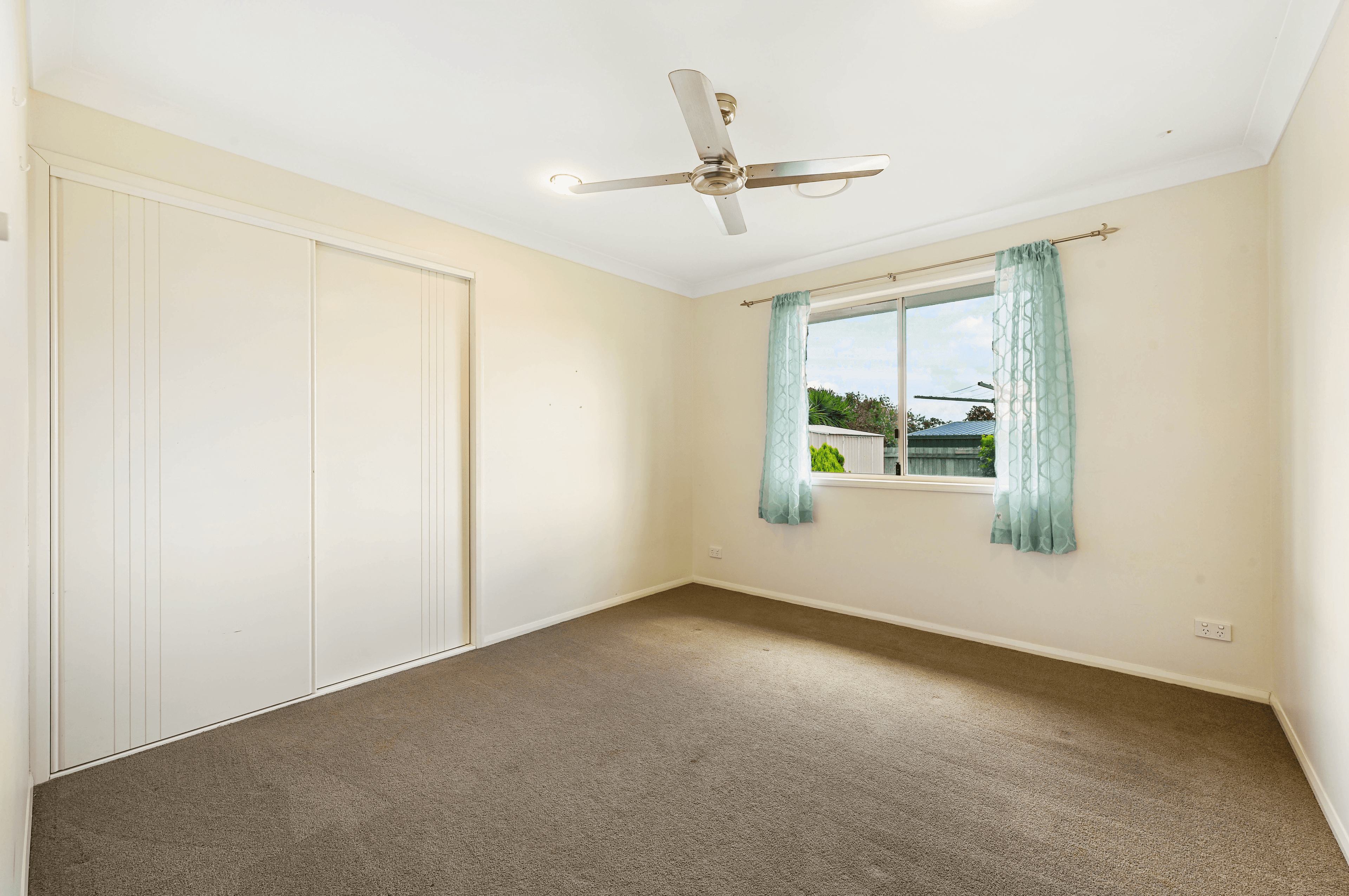 13 Kleinton Road, Kleinton, QLD 4352