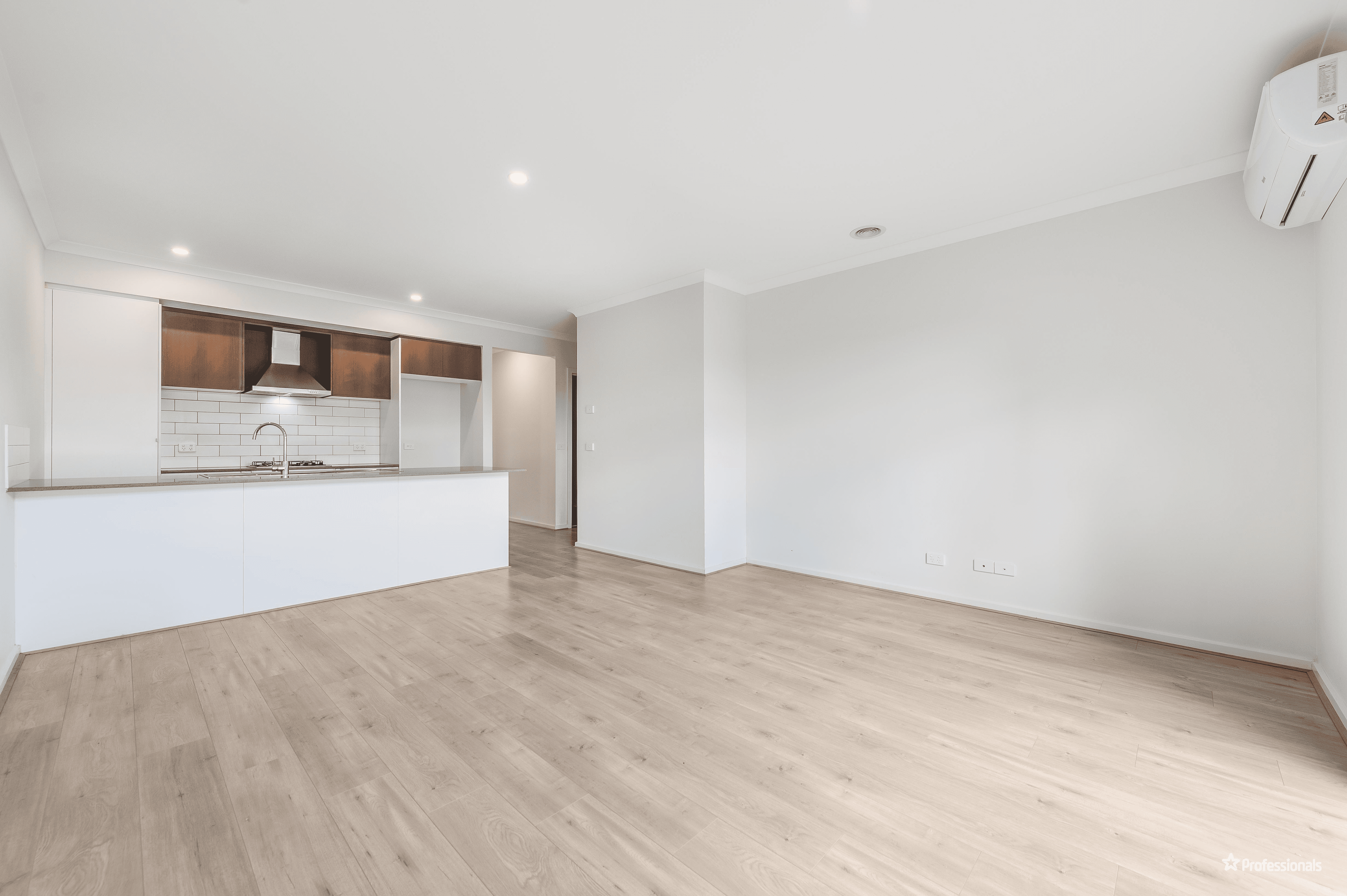 95 Millbrook Drive, WYNDHAM VALE, VIC 3024