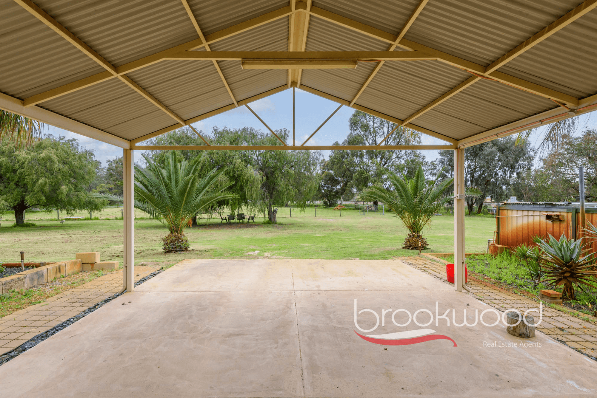 33 Whitehall Road, Hazelmere, WA 6055