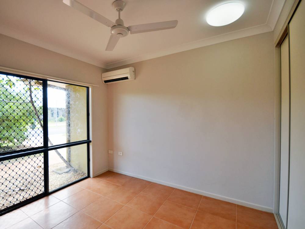 3 Sunbird Ct, Rocky Point, QLD 4874