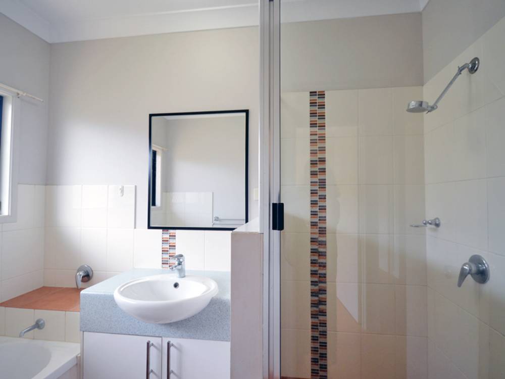 3 Sunbird Ct, Rocky Point, QLD 4874