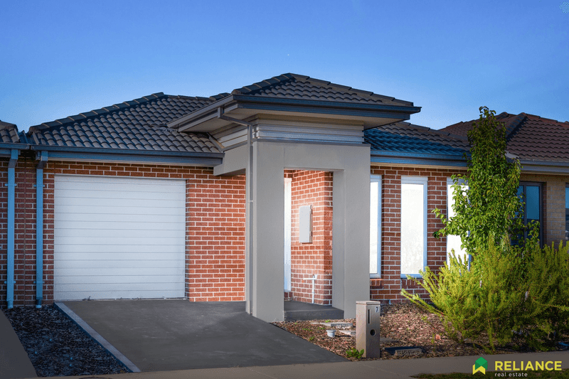 7 Splendour Circuit, Diggers Rest, VIC 3427