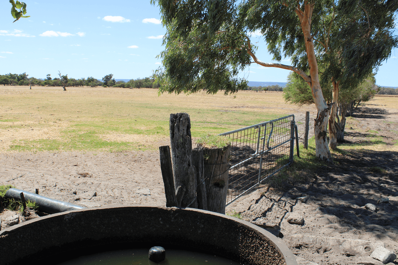 809 HENDERSON Road, KEYSBROOK, WA 6126