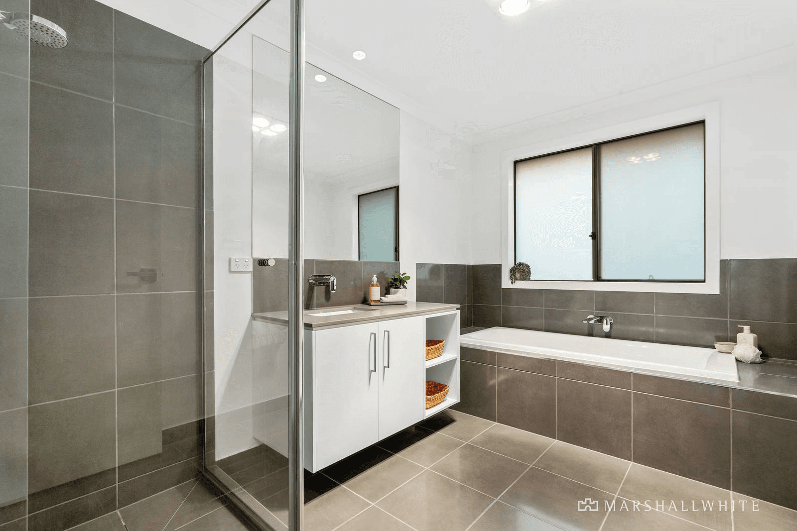 26 Macks Place, Safety Beach, VIC 3936