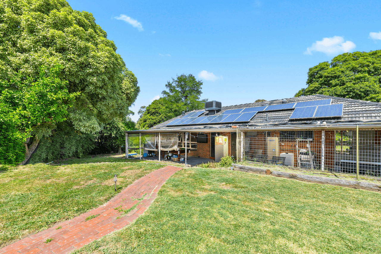 76 Lusher Road, CROYDON, VIC 3136