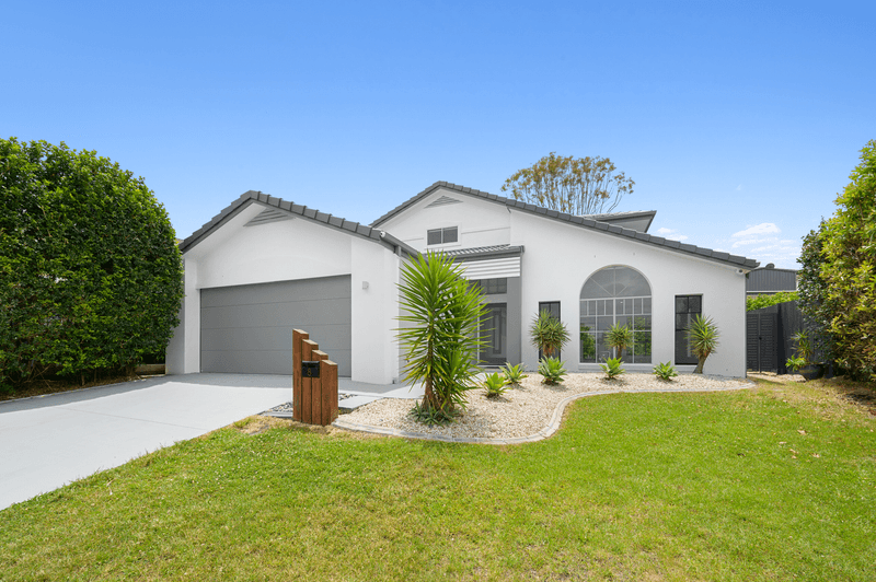 8 Encore Crescent, ASHMORE, QLD 4214