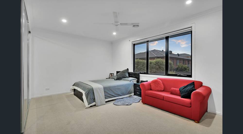 9 Sartina Place, WANDIN NORTH, VIC 3139