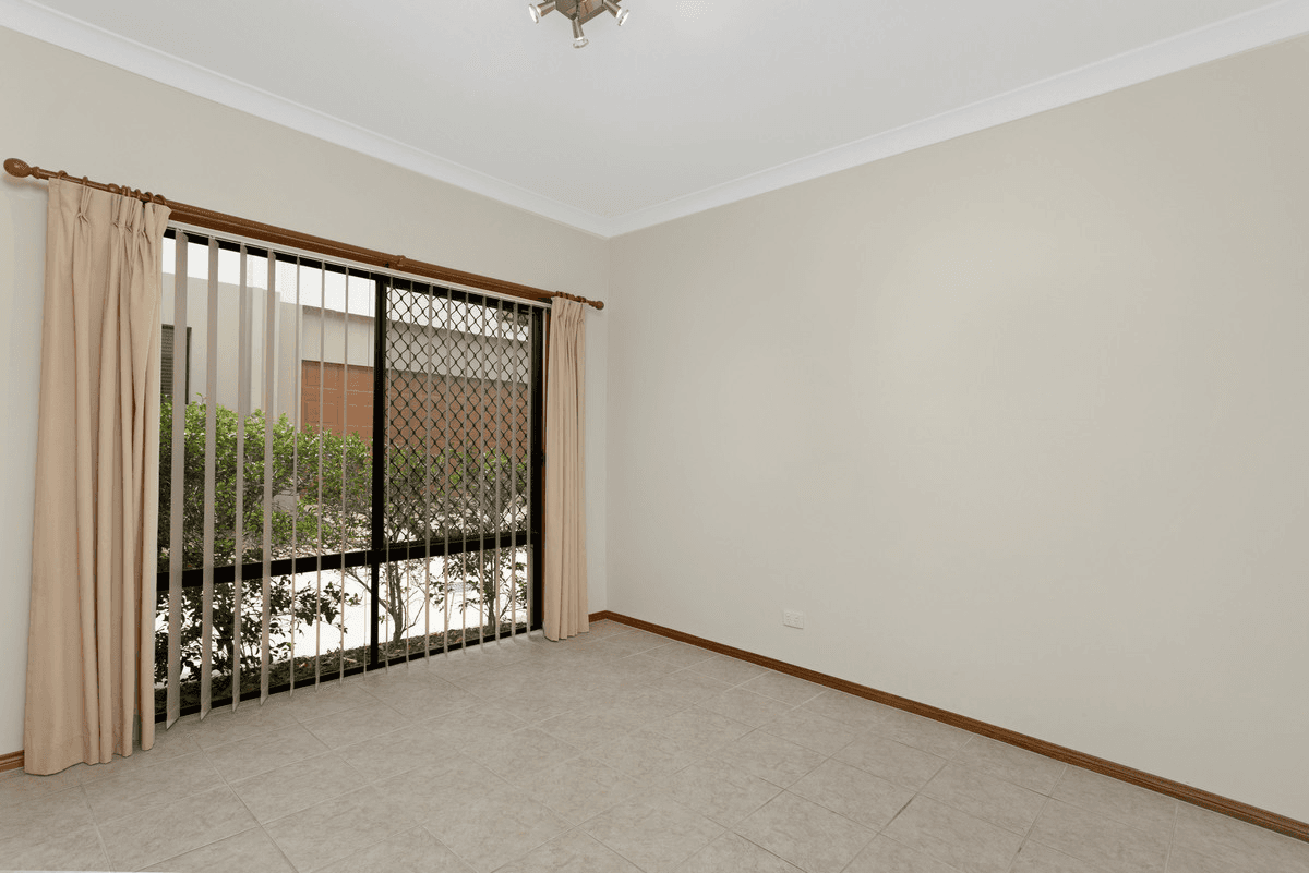 1/10 Tahoe Place, Varsity Lakes, QLD 4227