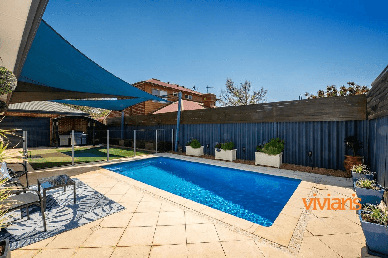 30 Samphire Road, CANNING VALE, WA 6155