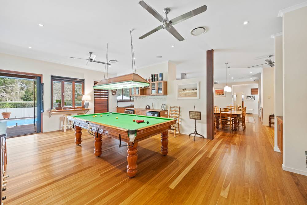 48 Toolara Road, TIN CAN BAY, QLD 4580