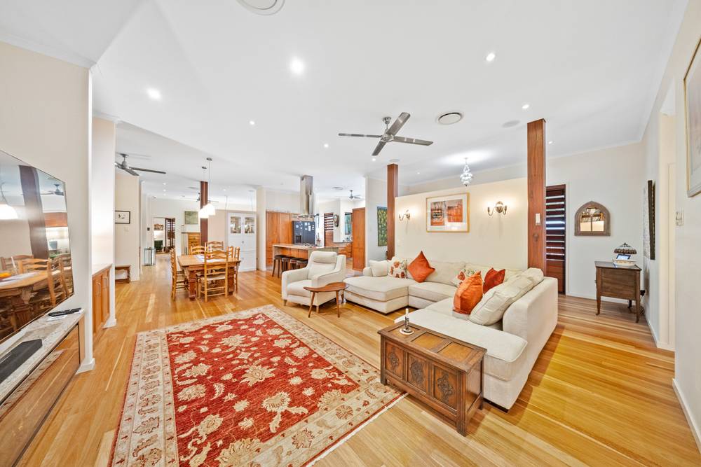 48 Toolara Road, TIN CAN BAY, QLD 4580