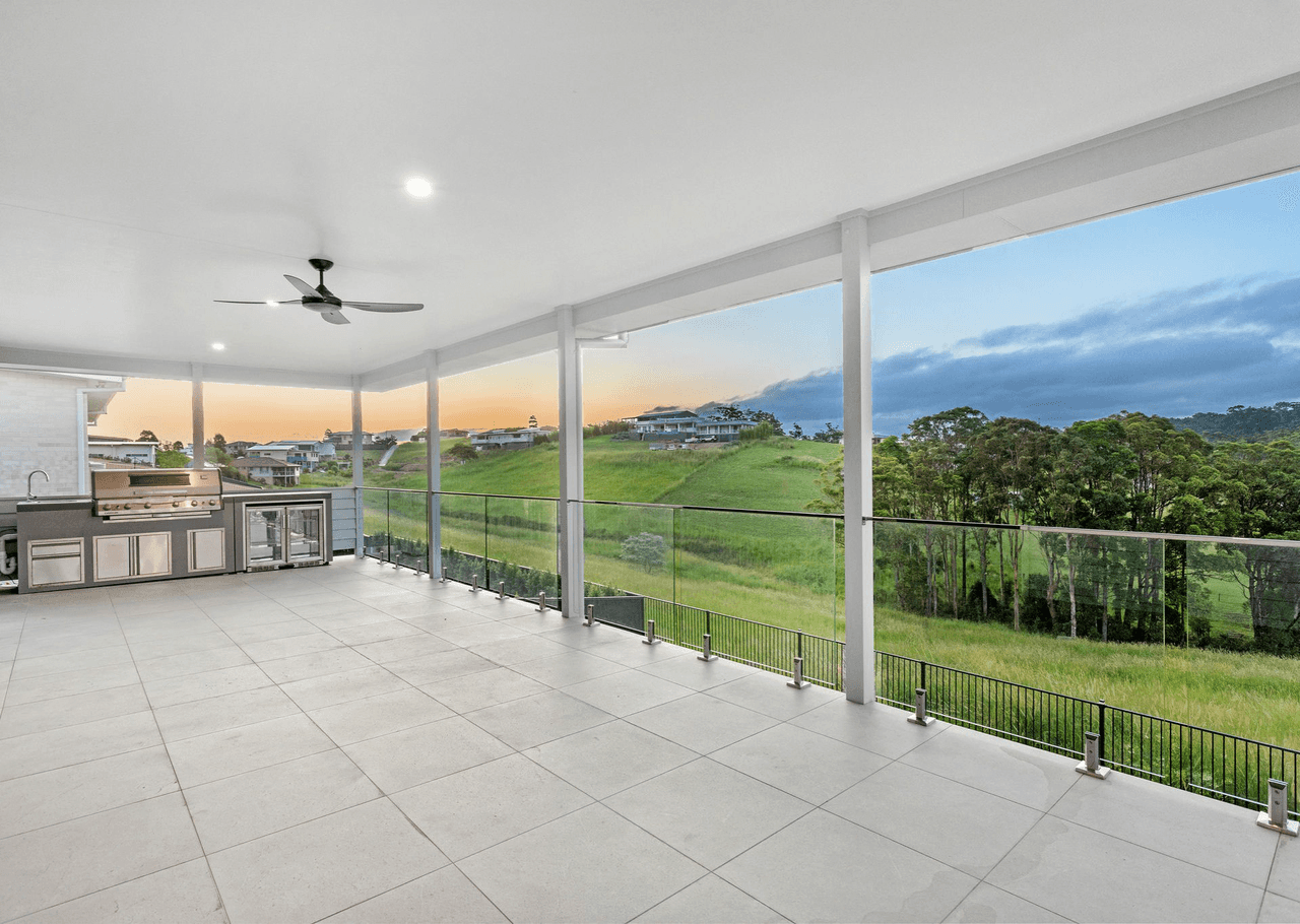 30 Eastern Valley Way, TALLWOODS VILLAGE, NSW 2430