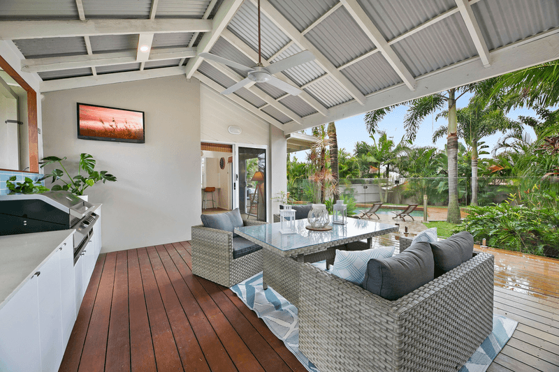 9 Saint Ives Drive, ROBINA, QLD 4226