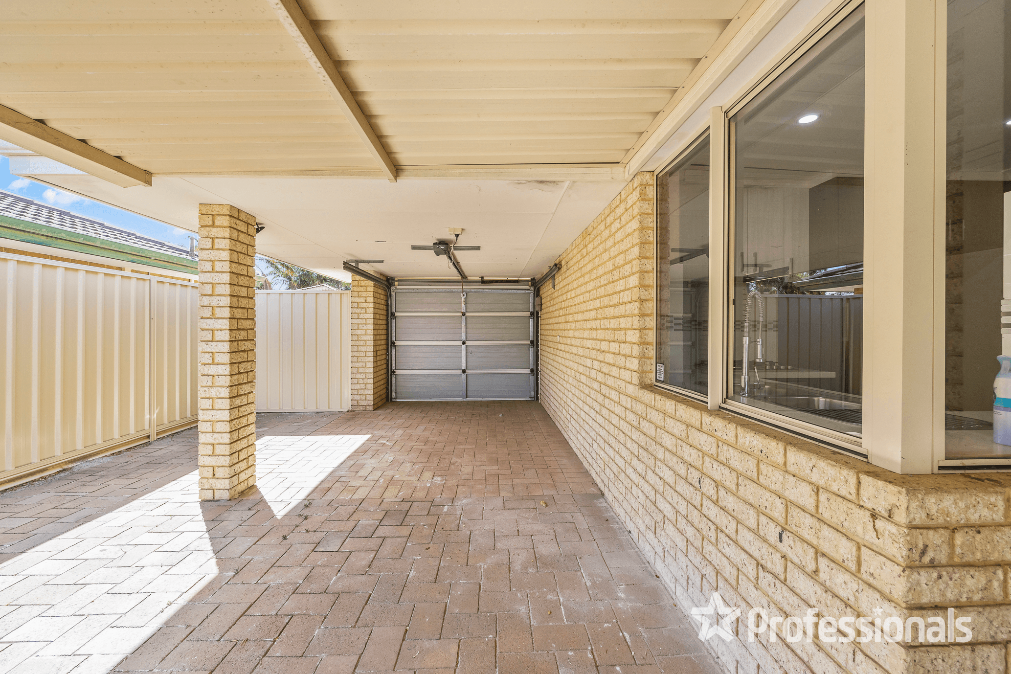 3 Pleasant Mews, MARANGAROO, WA 6064