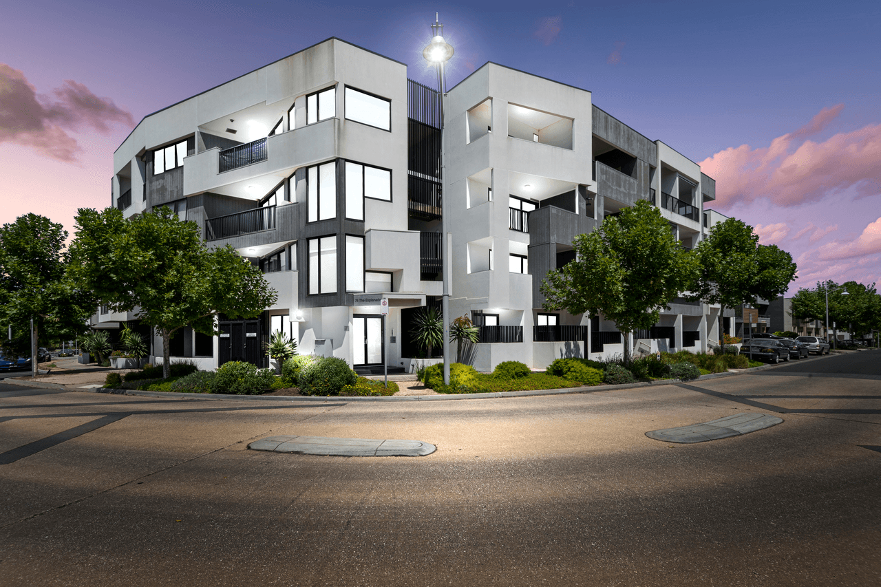 4/76 The Esplanade, CAROLINE SPRINGS, VIC 3023