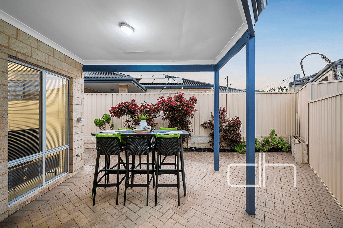 4/1 Esmerelda Pass, Darch, WA 6065