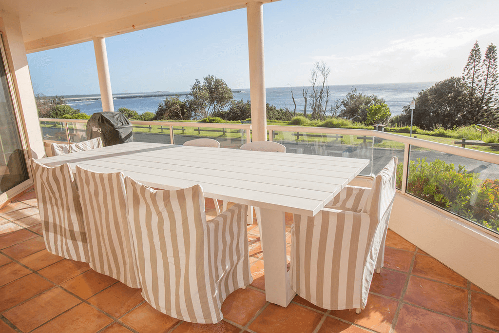 21 OCEAN Street, YAMBA, NSW 2464