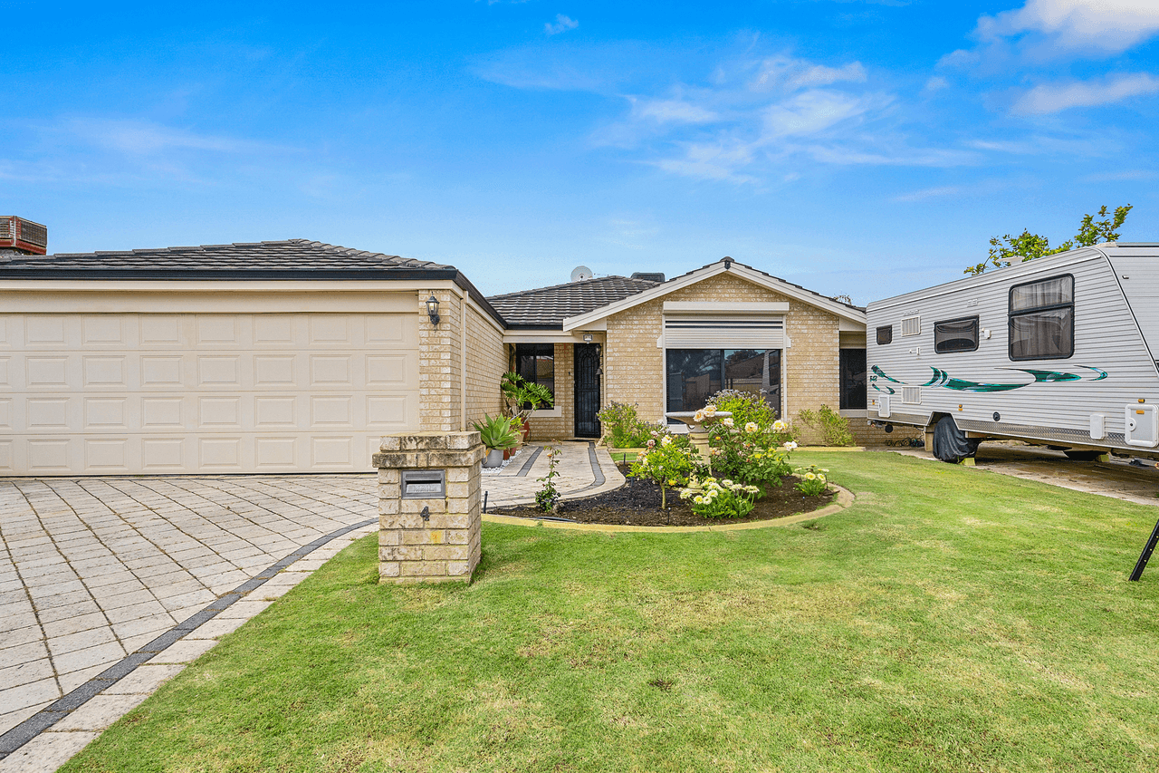 4 Deerina Green, ALEXANDER HEIGHTS, WA 6064