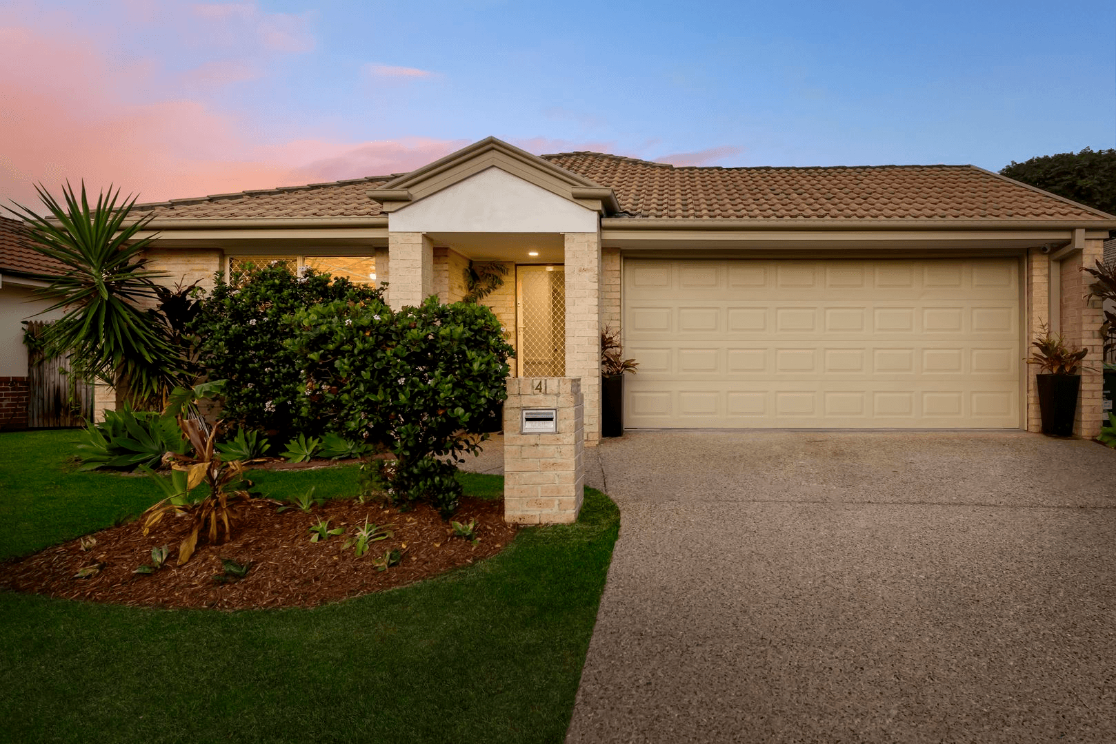 4 Brocket Avenue, UPPER COOMERA, QLD 4209