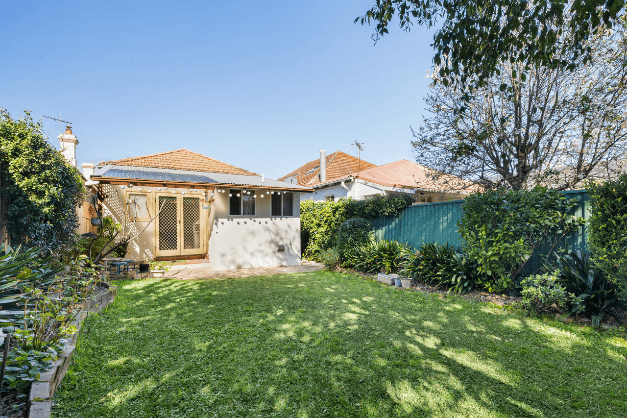 20a Reginald Street, WAREEMBA, NSW 2046