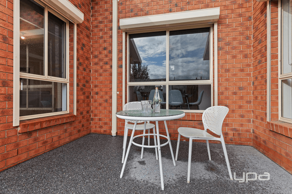 15 Tormorvey Avenue, HILLSIDE, VIC 3037