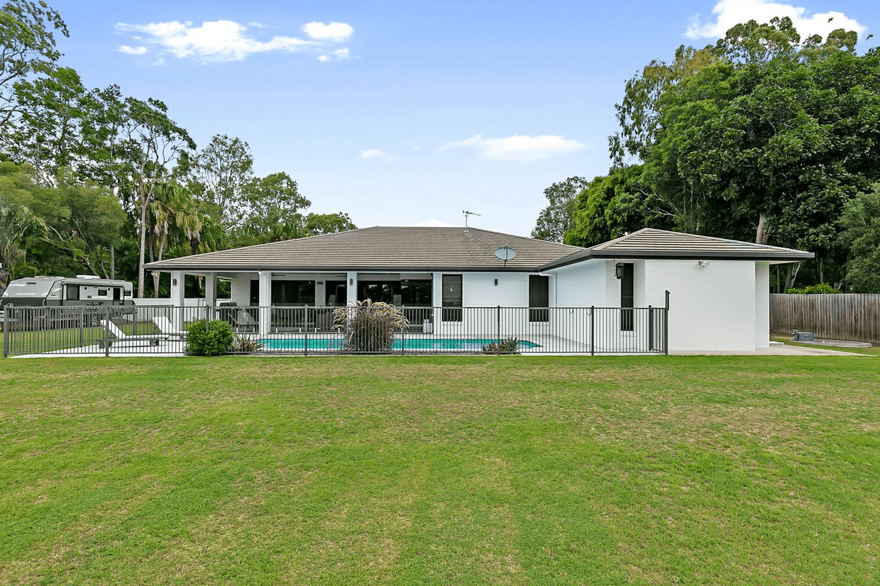 9 Flora Court, DUNDOWRAN BEACH, QLD 4655