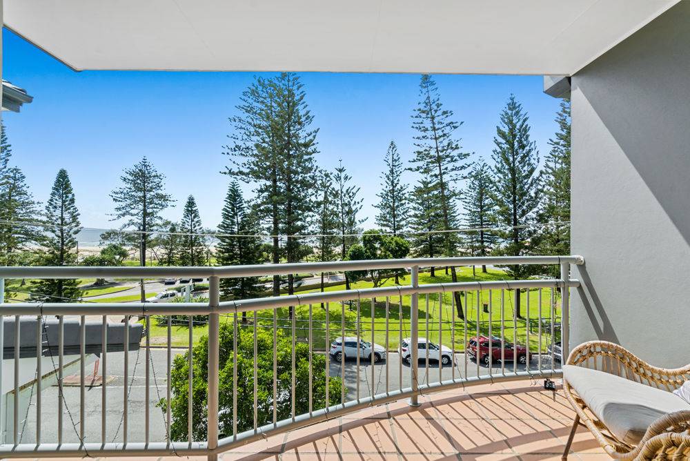 304/92-96 Musgrave Street, COOLANGATTA, QLD 4225