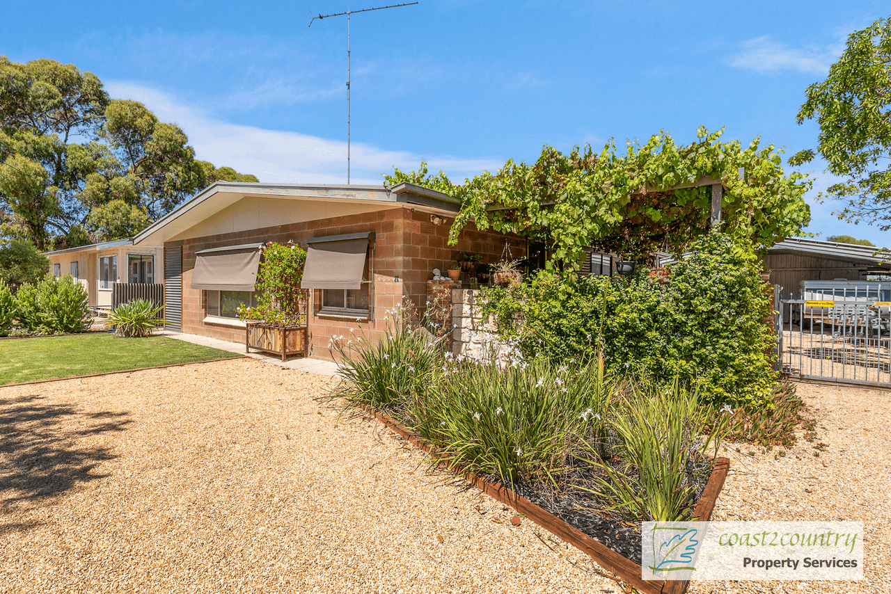 26 Railway Terrace, COONALPYN, SA 5265